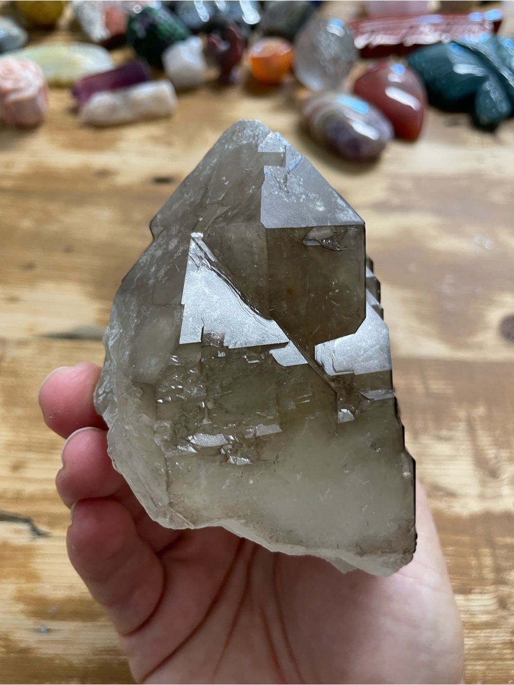 Large elestial smoky quartz point self stands - Picture 4 of 11